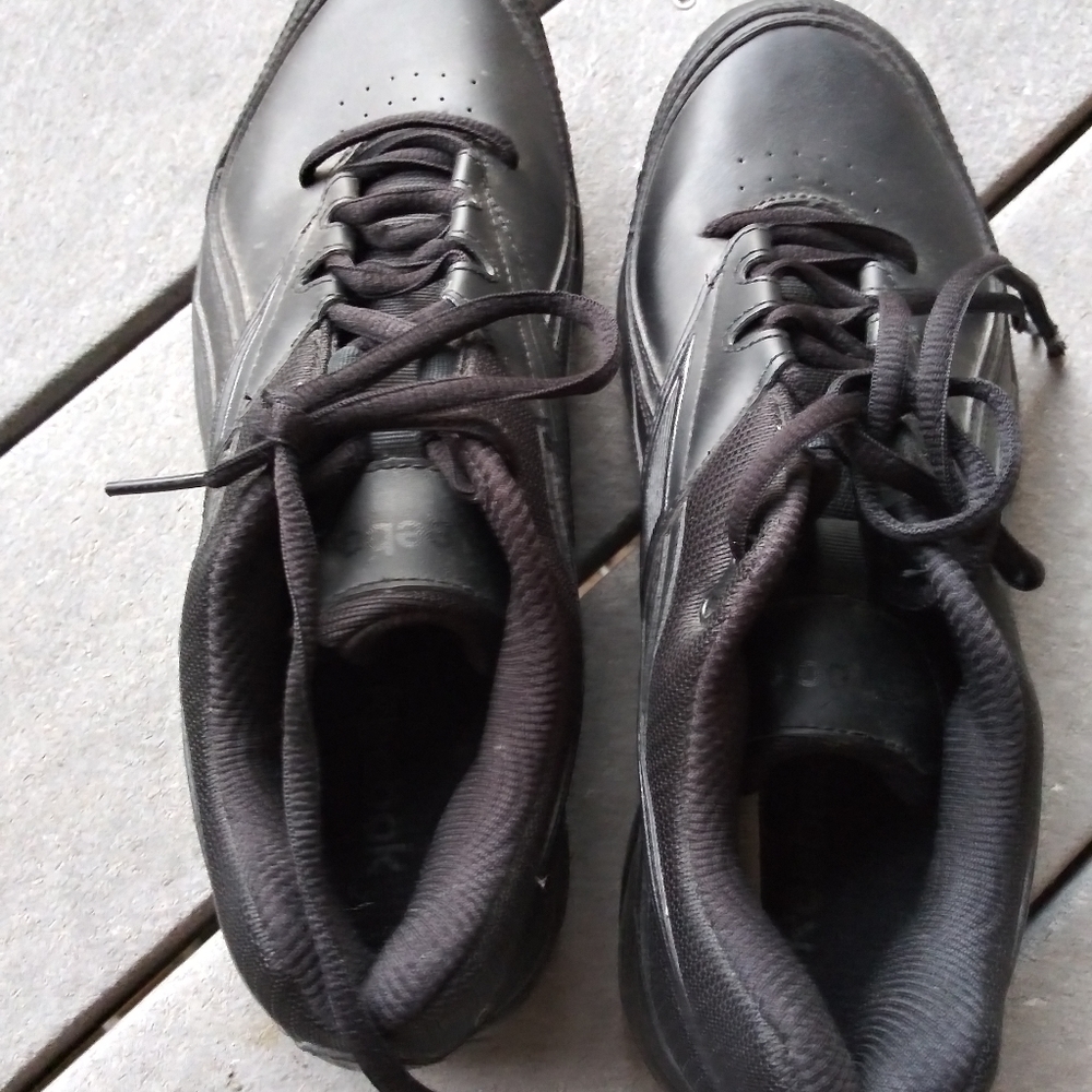 Reebok Shoes Size 9